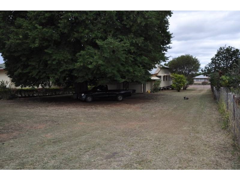 46 Racecourse Road, Charters Towers QLD 4820