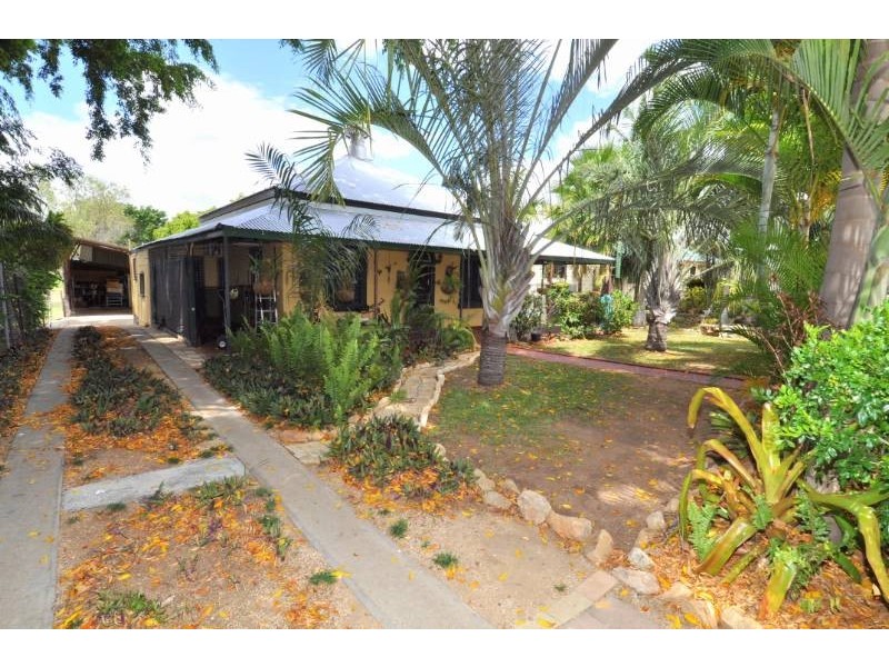 35 Racecourse Road, Charters Towers QLD 4820