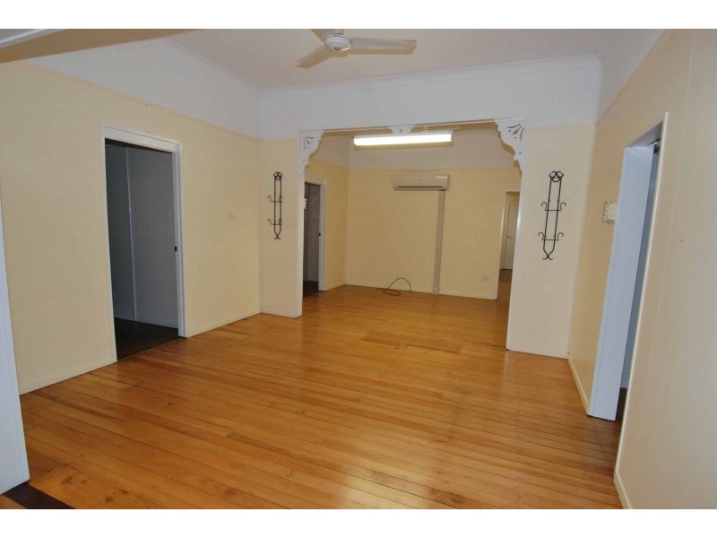 12 Anne Street, Charters Towers City QLD 4820