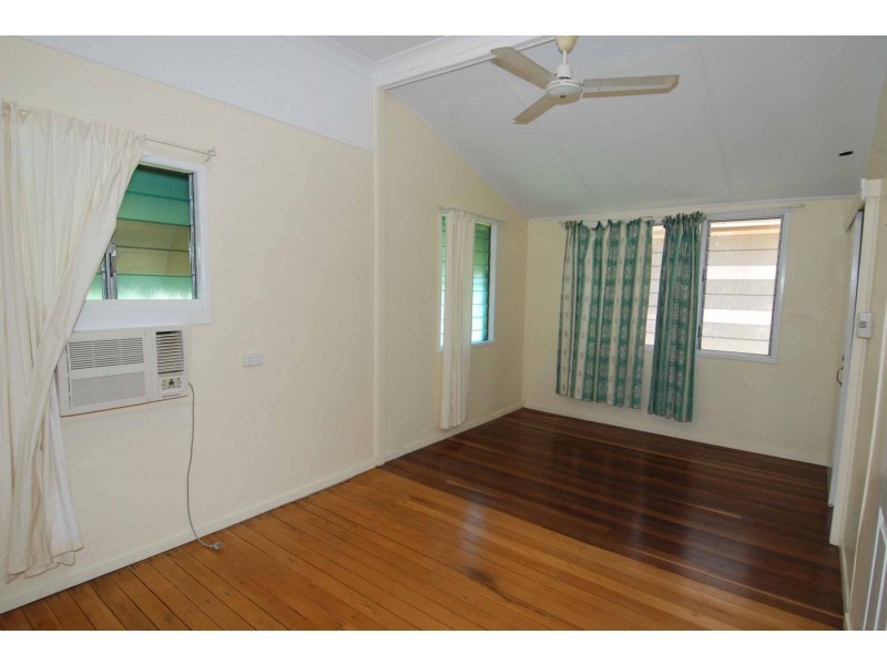 12 Anne Street, Charters Towers City QLD 4820