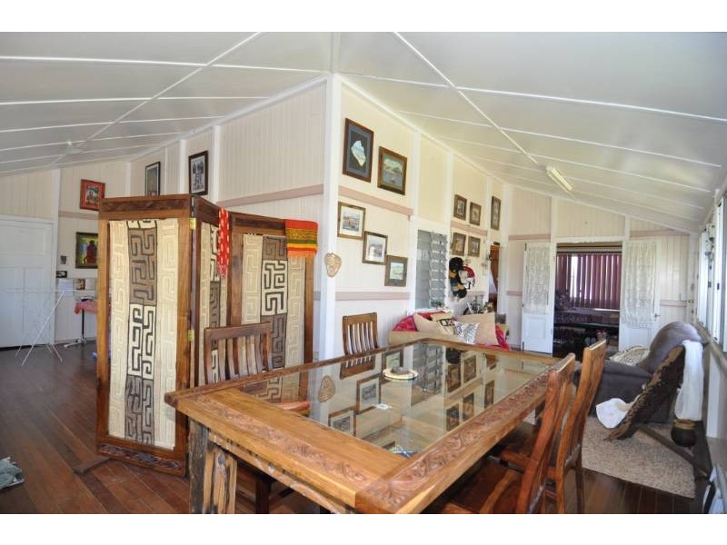 39 Plant Street, Charters Towers QLD 4820