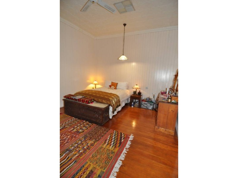 39 Plant Street, Charters Towers QLD 4820