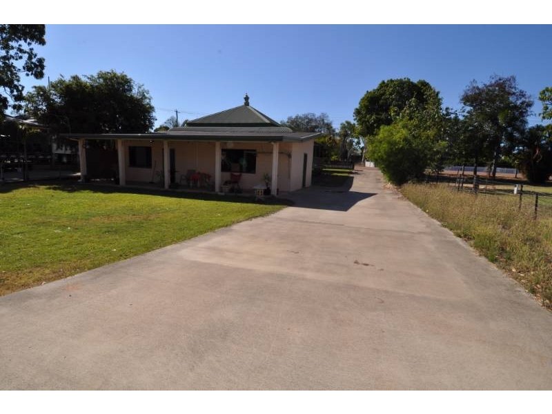 65 Racecourse Road, Charters Towers QLD 4820