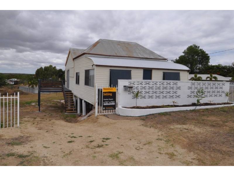 77 York Street, Charters Towers QLD 4820