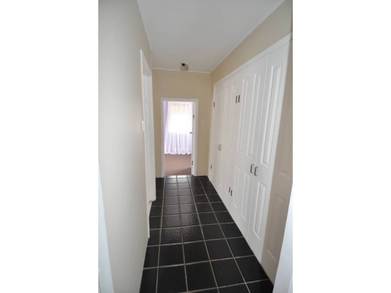 77 York Street, Charters Towers QLD 4820