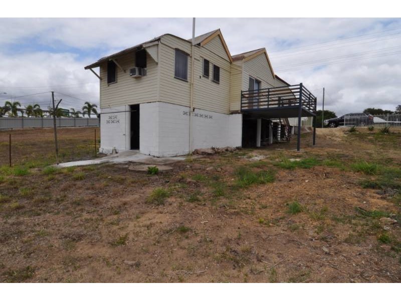 77 York Street, Charters Towers QLD 4820