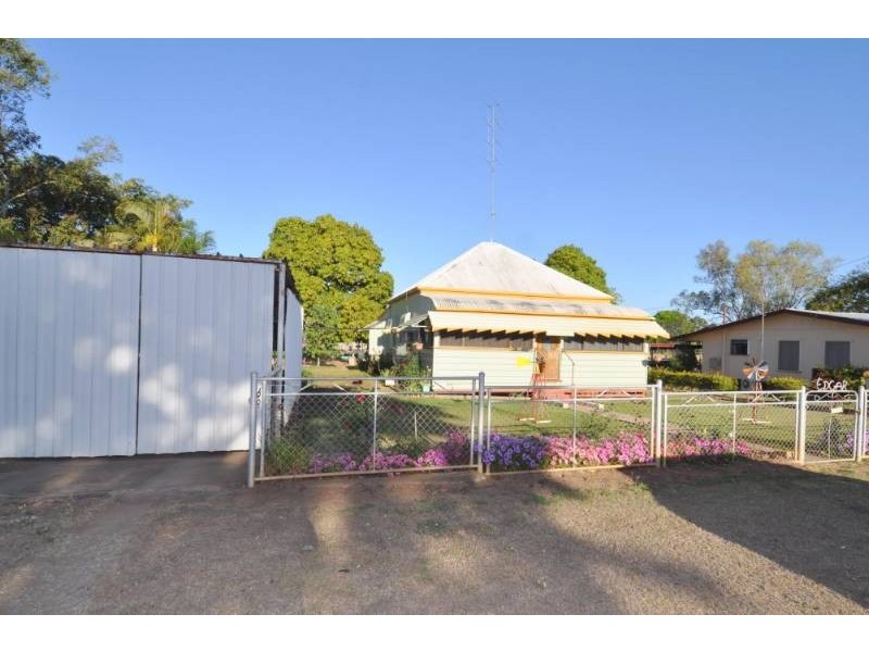 5 Vulture Street, Charters Towers QLD 4820