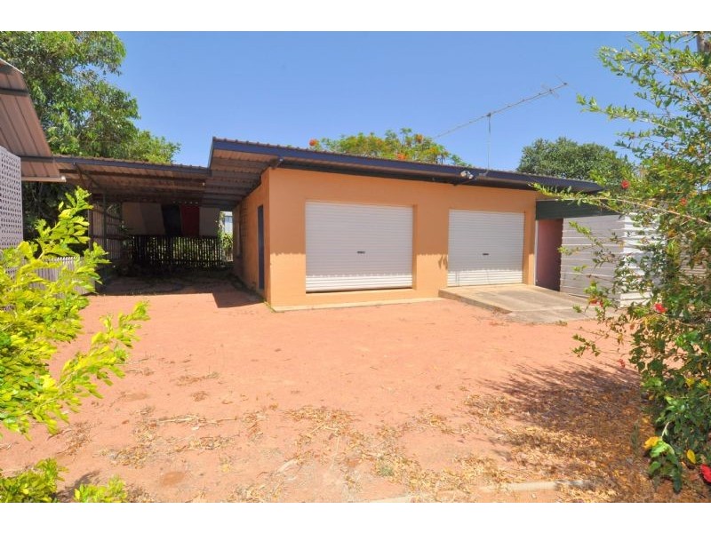 8 Manners Street, Charters Towers QLD 4820