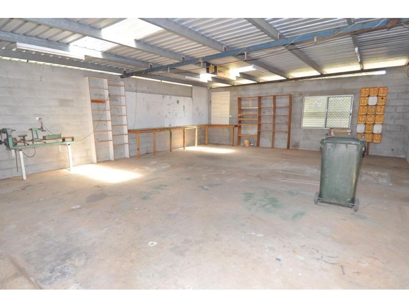 8 Manners Street, Charters Towers QLD 4820