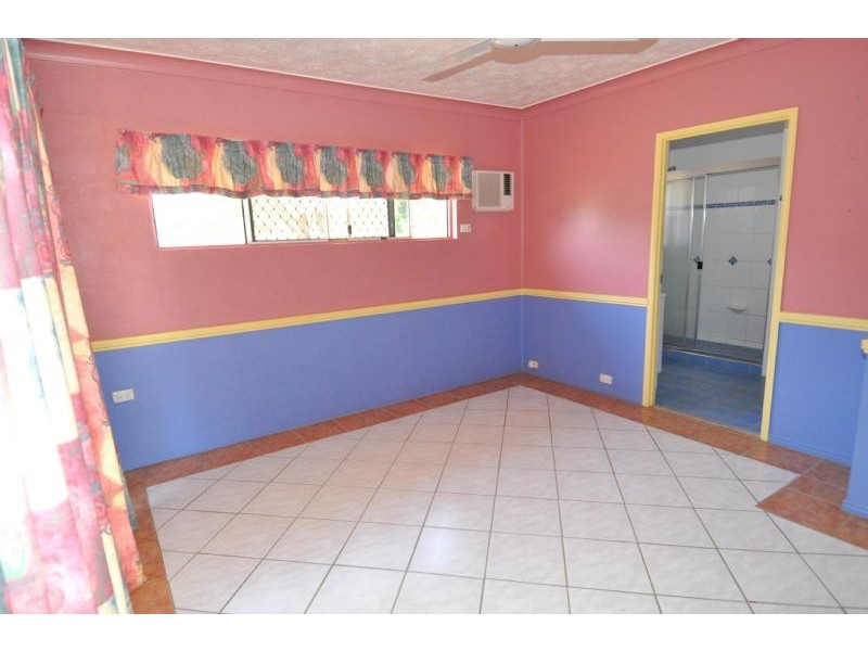 8 Manners Street, Charters Towers QLD 4820