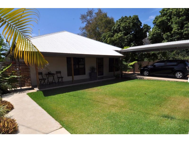 11a Craven Street, Charters Towers QLD 4820