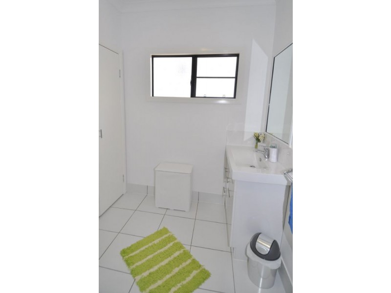 11a Craven Street, Charters Towers QLD 4820