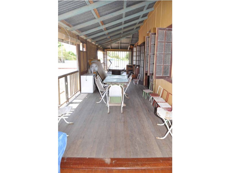 24 Rainbow Road, Charters Towers QLD 4820