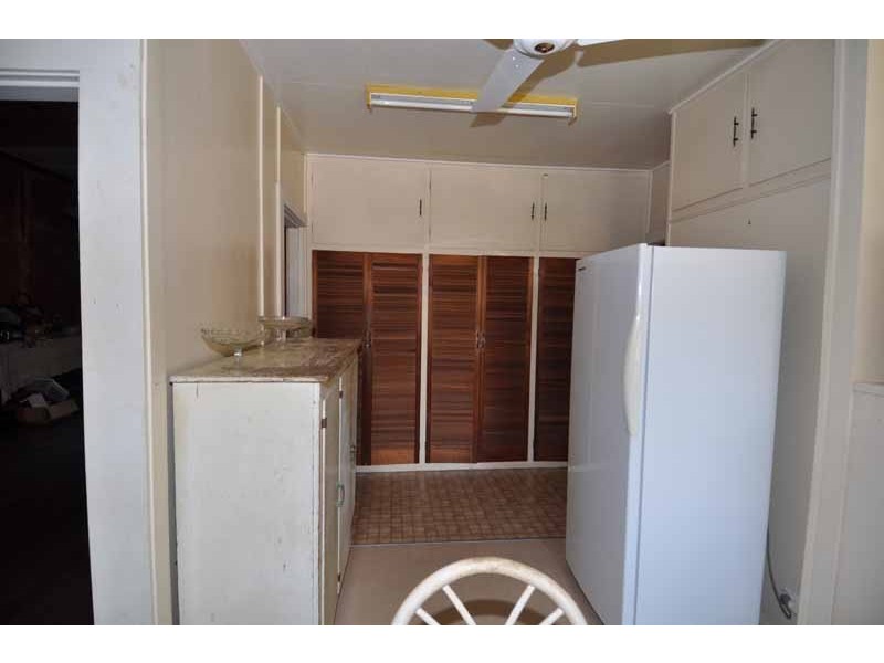 24 Rainbow Road, Charters Towers QLD 4820
