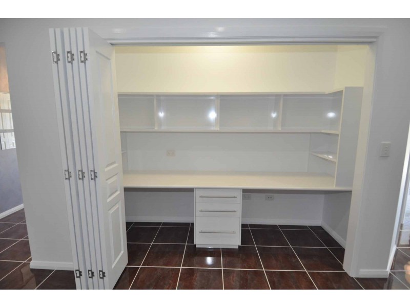 23b New Queen Road, Charters Towers QLD 4820