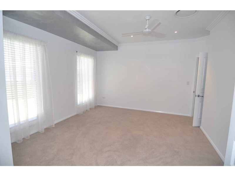 23b New Queen Road, Charters Towers QLD 4820