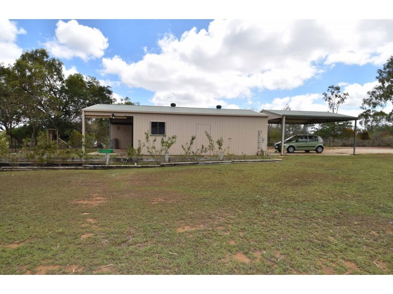 69 Estate Avenue, Toll QLD 4820
