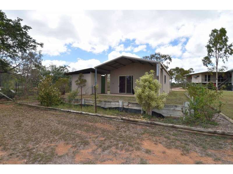 69 Estate Avenue, Toll QLD 4820
