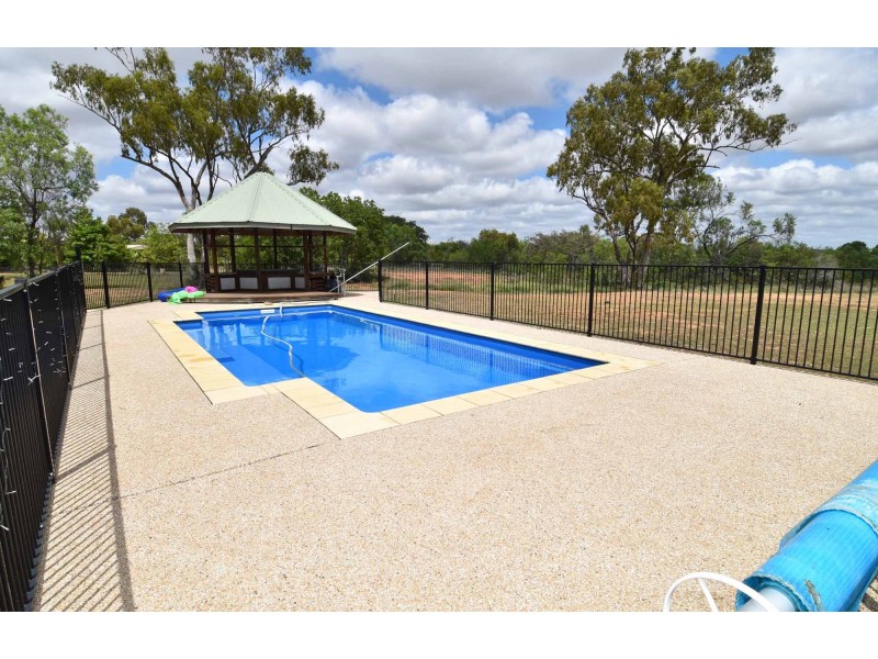 69 Estate Avenue, Toll QLD 4820