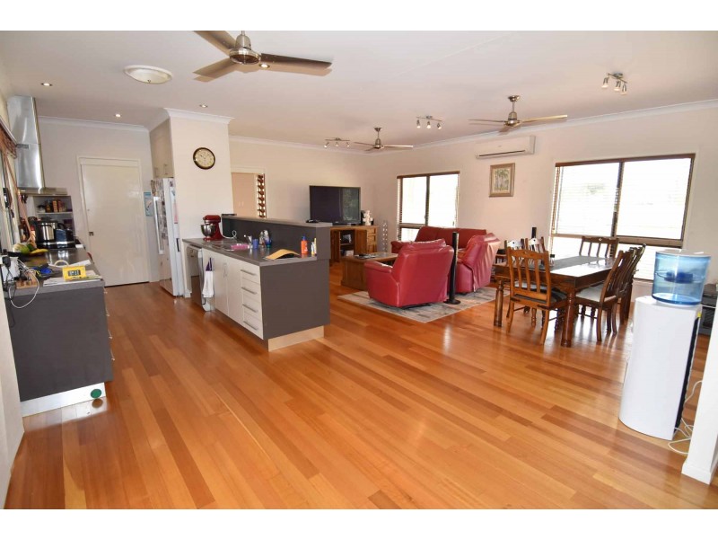 69 Estate Avenue, Toll QLD 4820