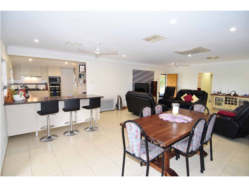 60 New Queen Road, Queenton QLD 4820