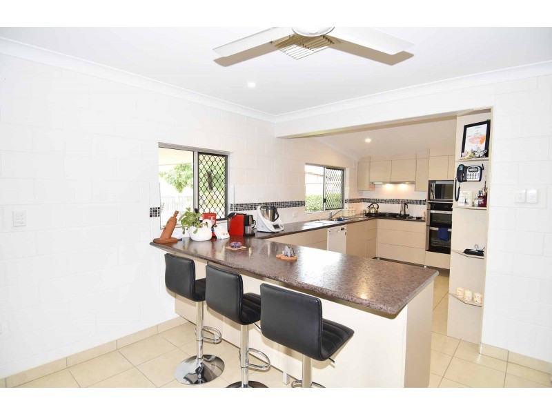 60 New Queen Road, Queenton QLD 4820