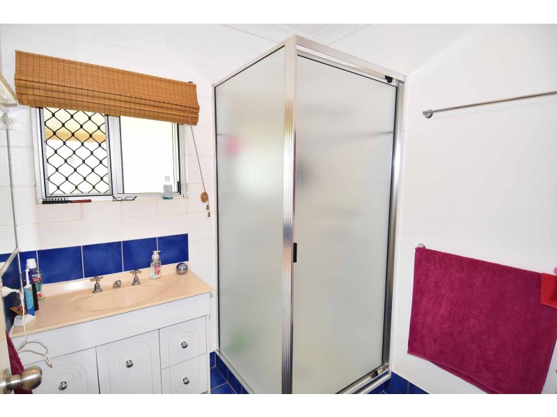 60 New Queen Road, Queenton QLD 4820