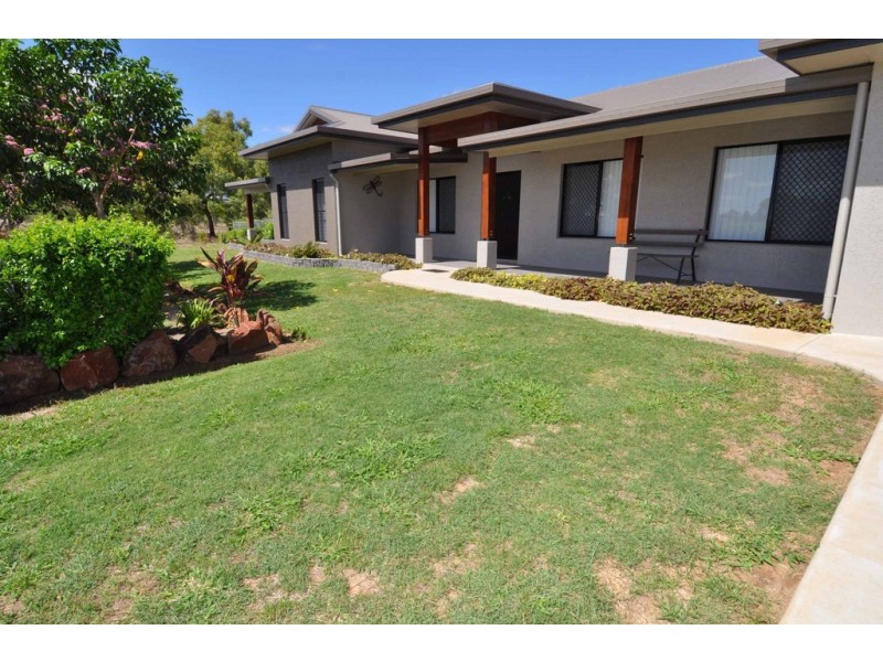 31 Axford Road, Toll QLD 4820