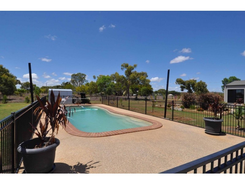 31 Axford Road, Toll QLD 4820