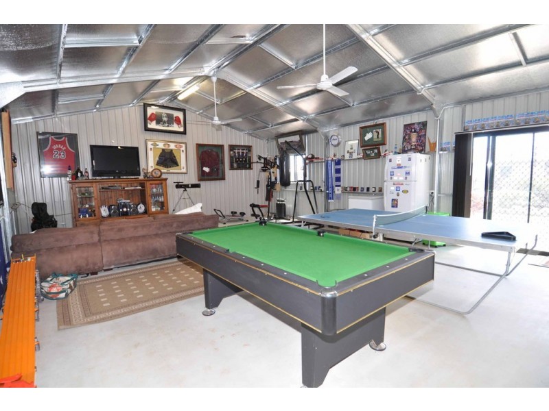 31 Axford Road, Toll QLD 4820