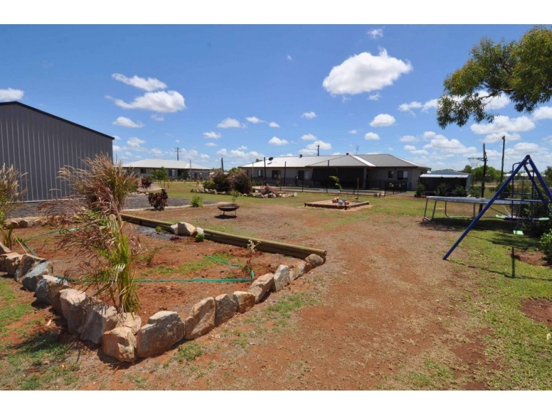 31 Axford Road, Toll QLD 4820