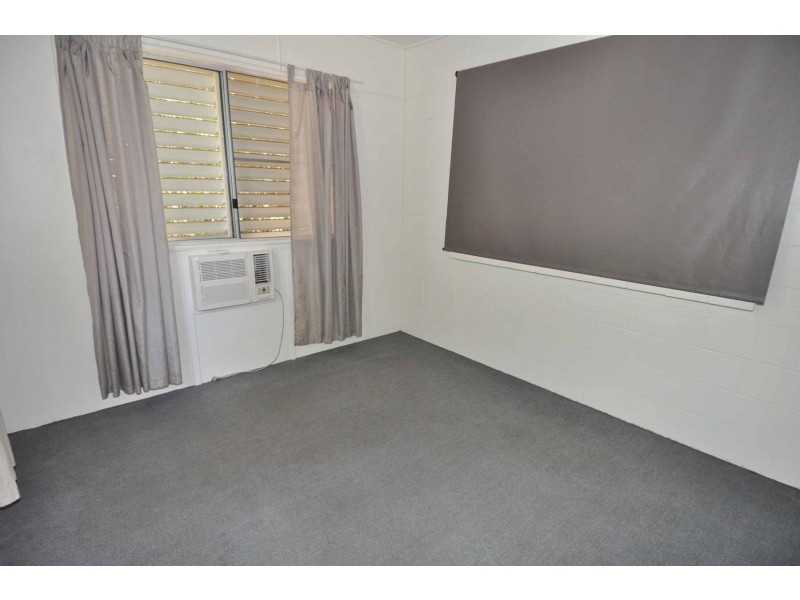 8 Kiara Close, Charters Towers QLD 4820