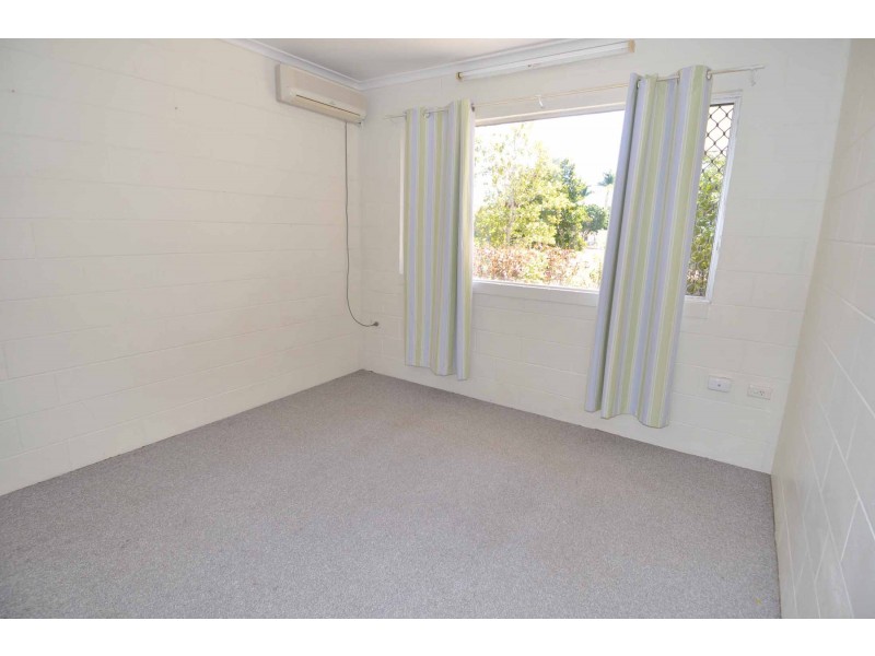 8 Kiara Close, Charters Towers QLD 4820