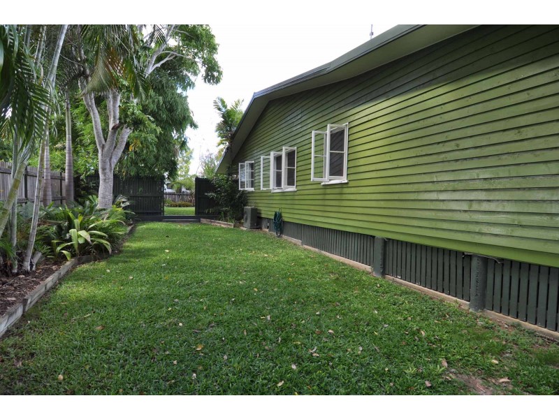 43 Plant Street, Charters Towers QLD 4820