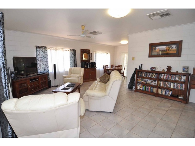 15 Jackson Street, Charters Towers QLD 4820