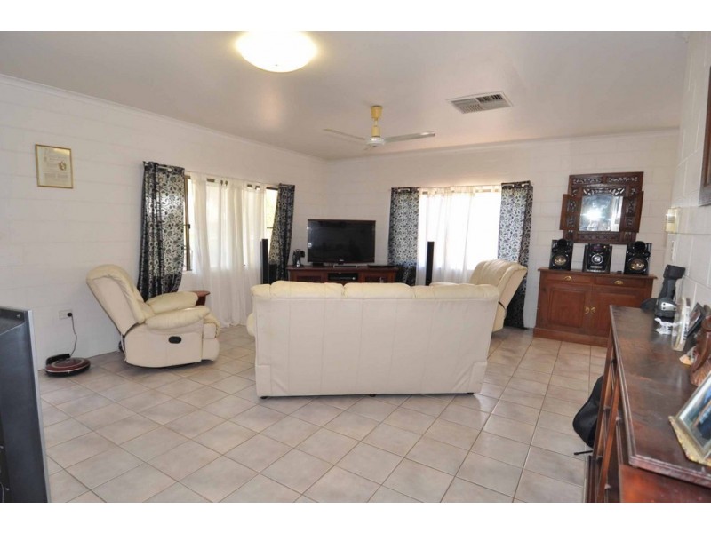 15 Jackson Street, Charters Towers QLD 4820