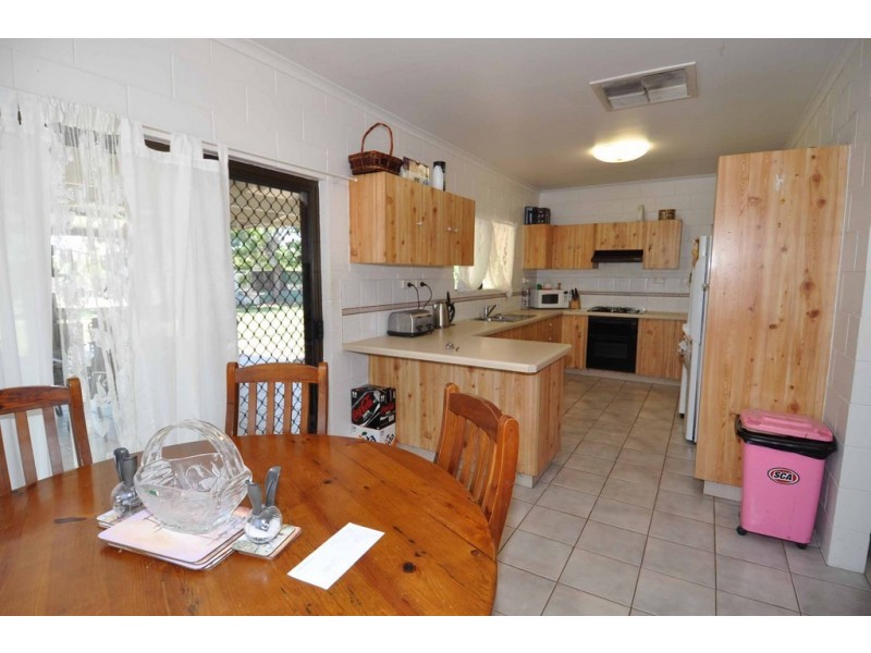 15 Jackson Street, Charters Towers QLD 4820