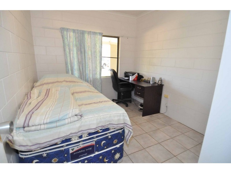 15 Jackson Street, Charters Towers QLD 4820