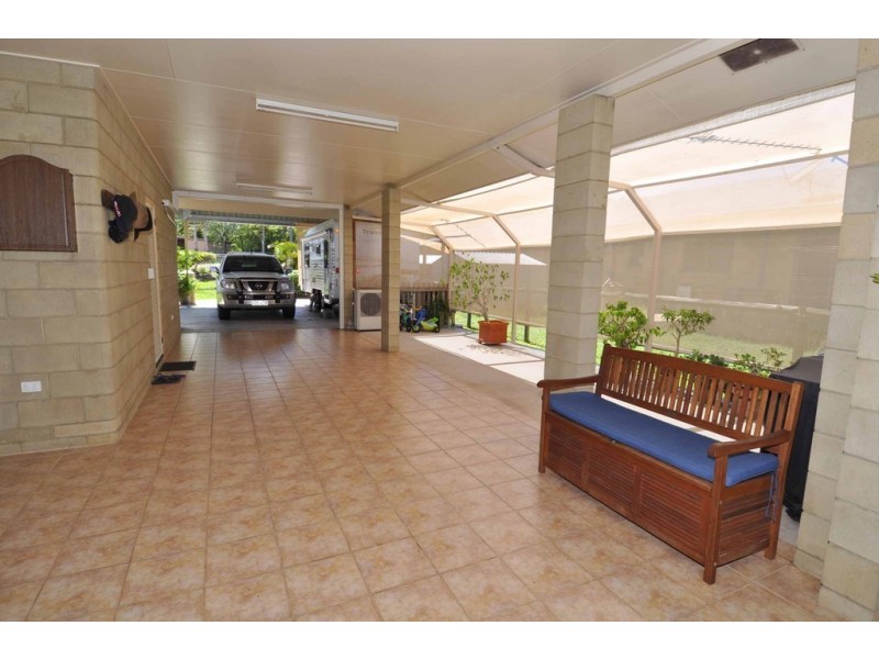 36 Gordon Street, Charters Towers QLD 4820