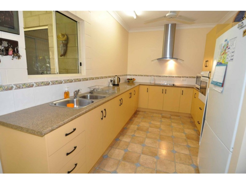 36 Gordon Street, Charters Towers QLD 4820