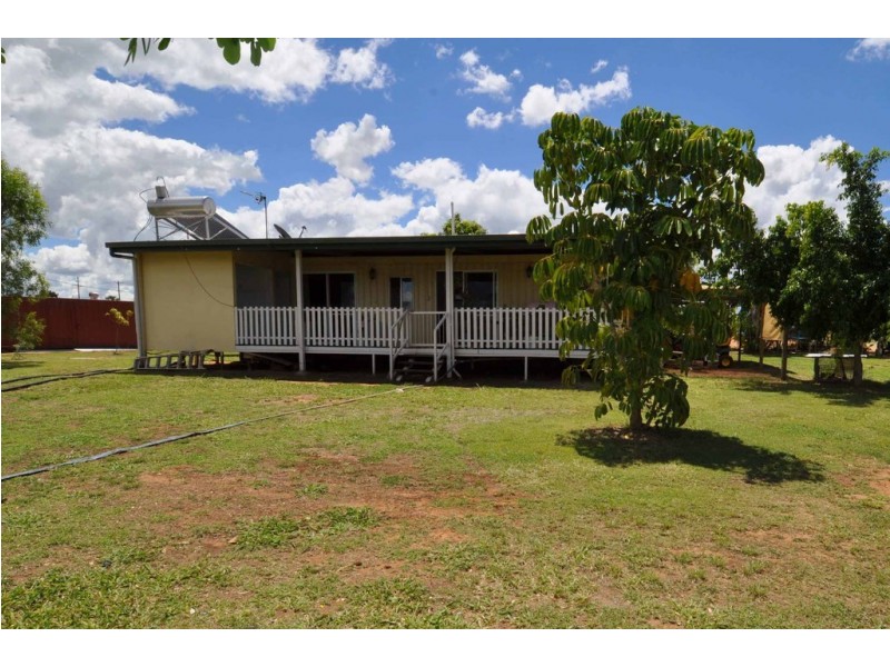 34 Jardine Street, Millchester QLD 4820