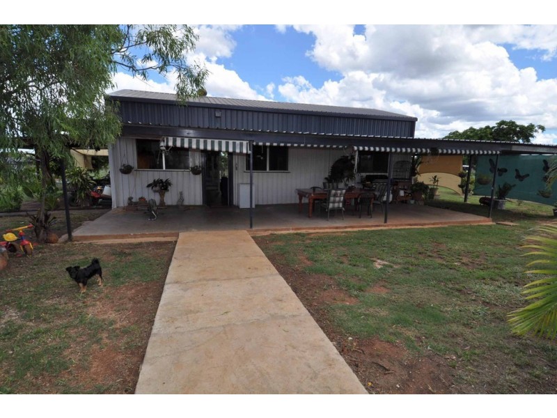 34 Jardine Street, Millchester QLD 4820