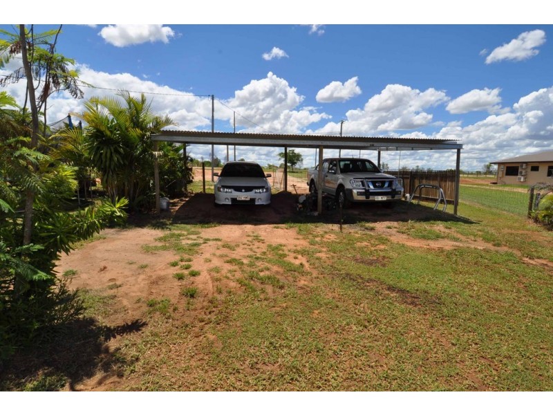 34 Jardine Street, Millchester QLD 4820