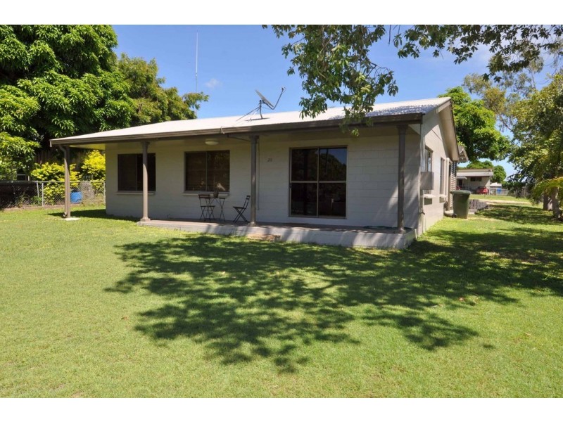 20 Oxford Street, Charters Towers QLD 4820