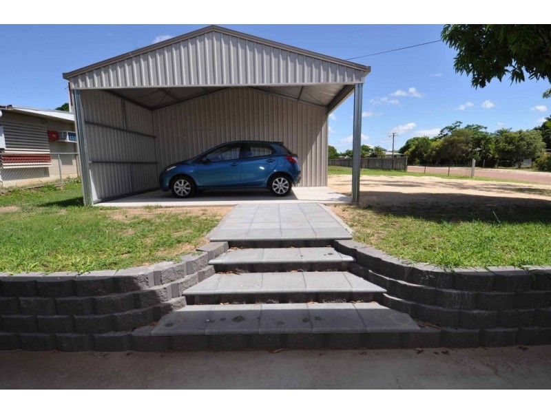 20 Oxford Street, Charters Towers QLD 4820