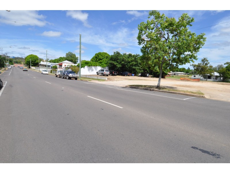 112 Mosman Street, Charters Towers City QLD 4820
