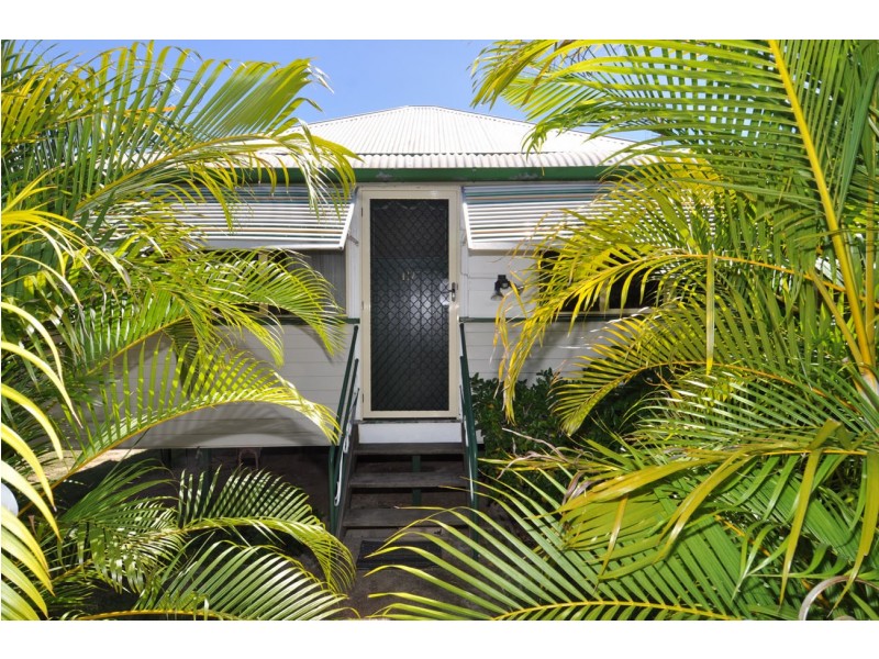 117 Towers Street, Charters Towers QLD 4820