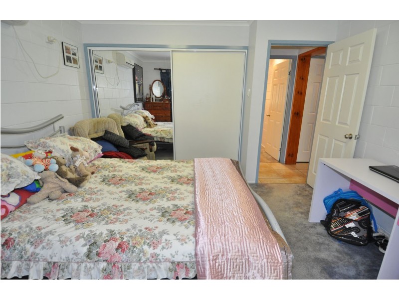 1 Tamara Road, Charters Towers QLD 4820