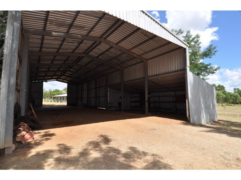 20 Lynd Highway, Charters Towers QLD 4820