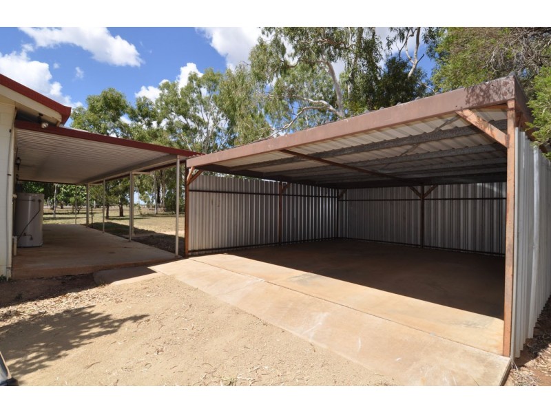 20 Lynd Highway, Charters Towers QLD 4820